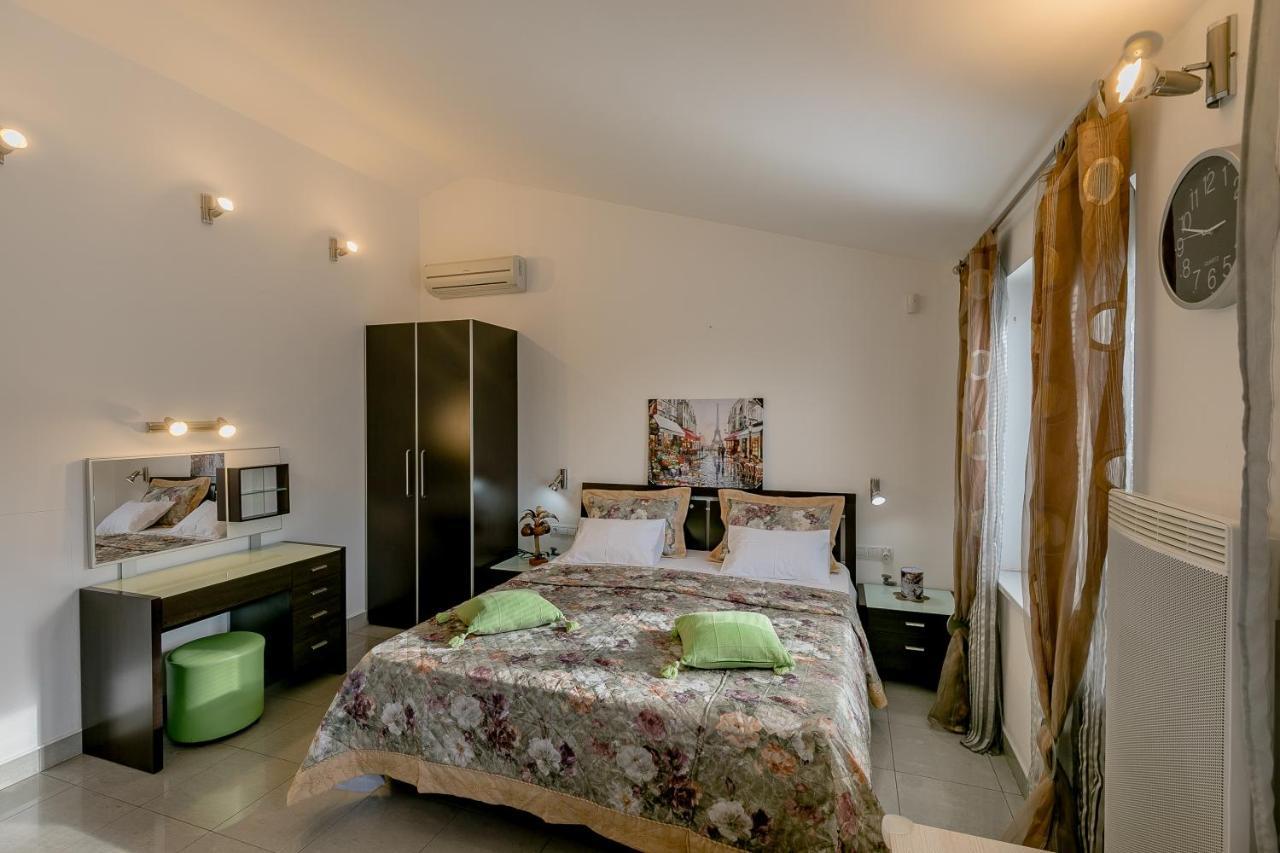 Olive Garden Apartment Petrovac Ngoại thất bức ảnh